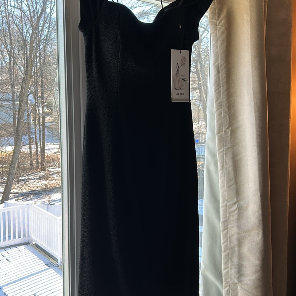 dress for night nice/occasion etc prom